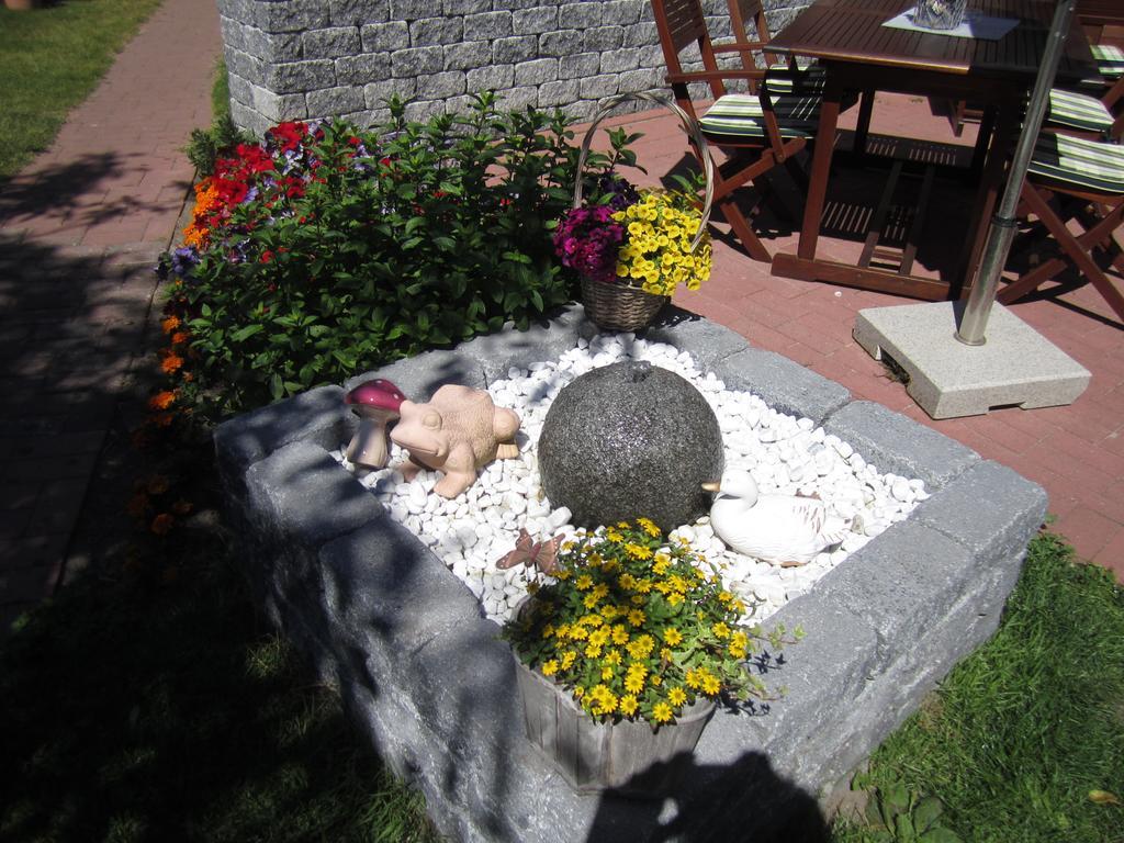 Gasthaus Knudsen Utersum Εξωτερικό φωτογραφία