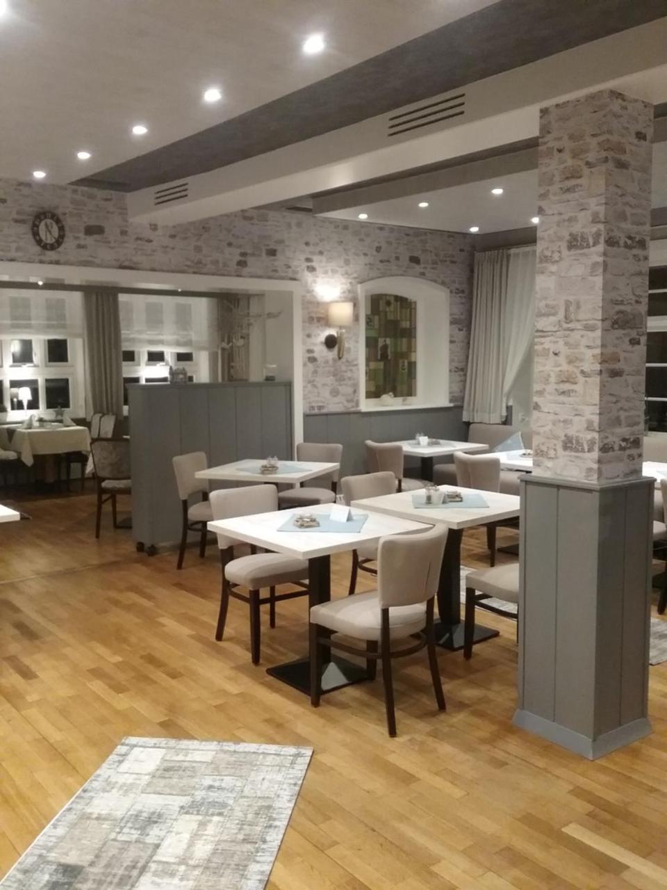 Gasthaus Knudsen Utersum Εξωτερικό φωτογραφία